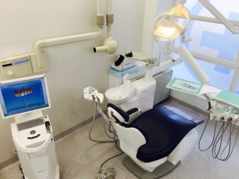 Sillón dental Clínica dental Indenta